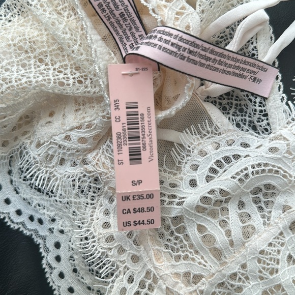 Victoria secret bralette,  size small, creamy white color - Picture 4 of 4